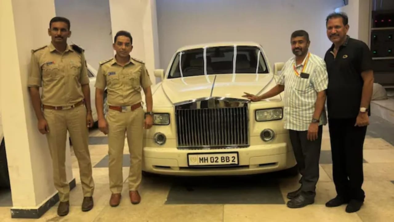 Tax Penalty: అమితాబ్ బచ్చన్, అమీర్ ఖాన్ కార్లకు భారీ జరిమానా