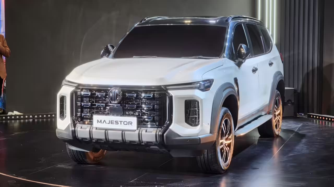 ధర, ఫీచర్లు & బుకింగ్ వివరాలు