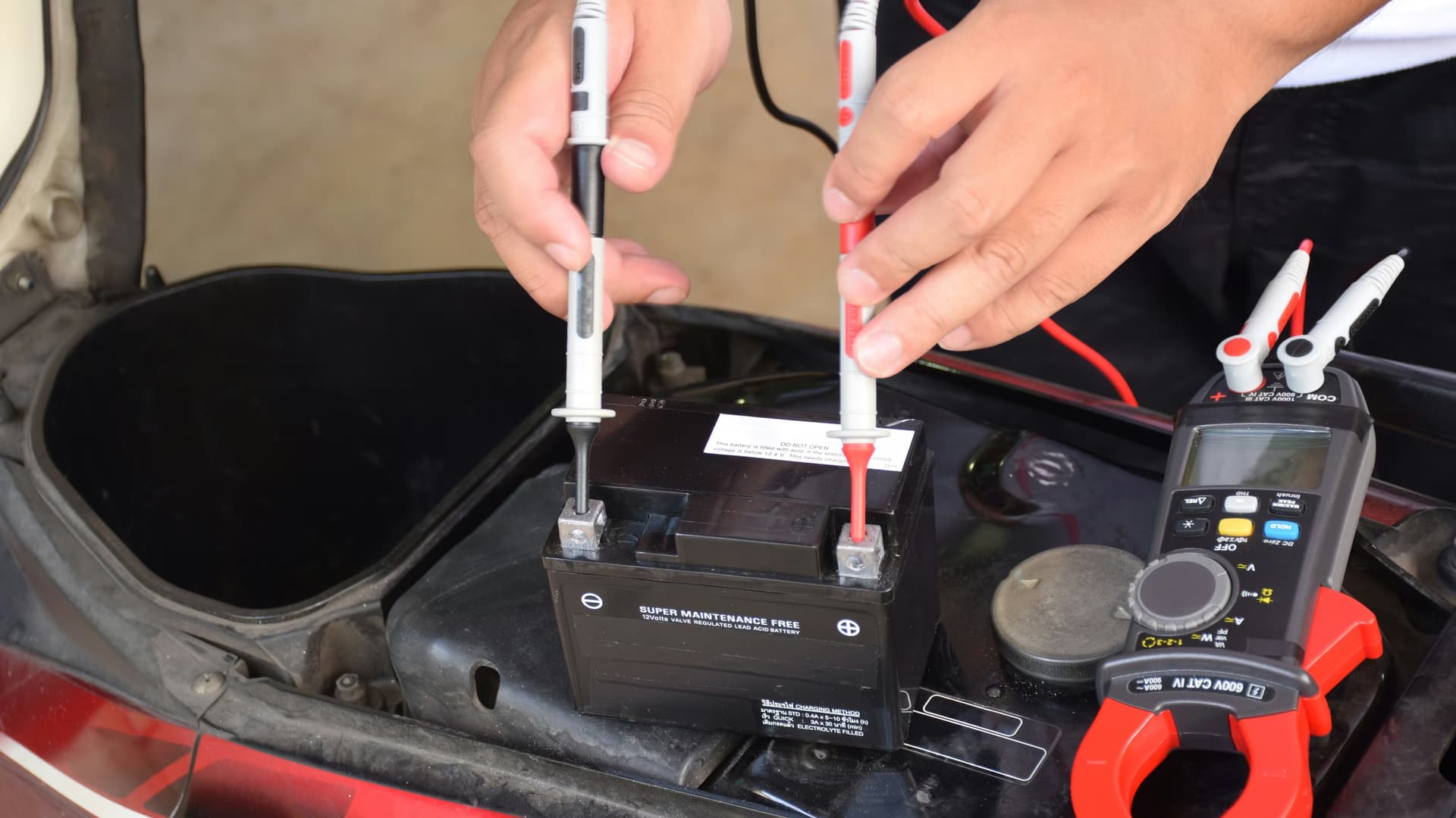 Bike Battery Maintenance Tips: బైక్ బ్యాటరీ త్వరగా డ్రెయిన్ అవుతుందా? కారణాలు మరియు త్వరిత పరిష్కారాలు ఇవే!