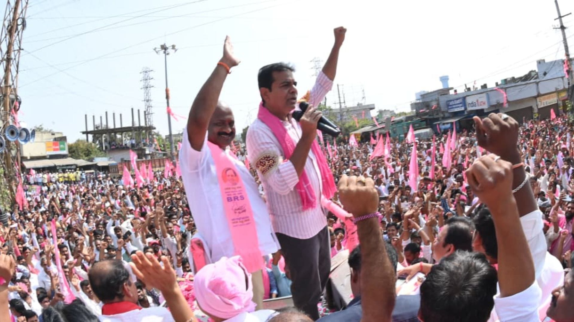 KTR: నువ్వు పెట్టినావా? తీసేయడానికి.. రెండేళ్లలో ఏం పీకిండని.. సీఎం రేవంత్పై తీవ్రస్థాయిలో మండిపడ్డ కేటీఆర్