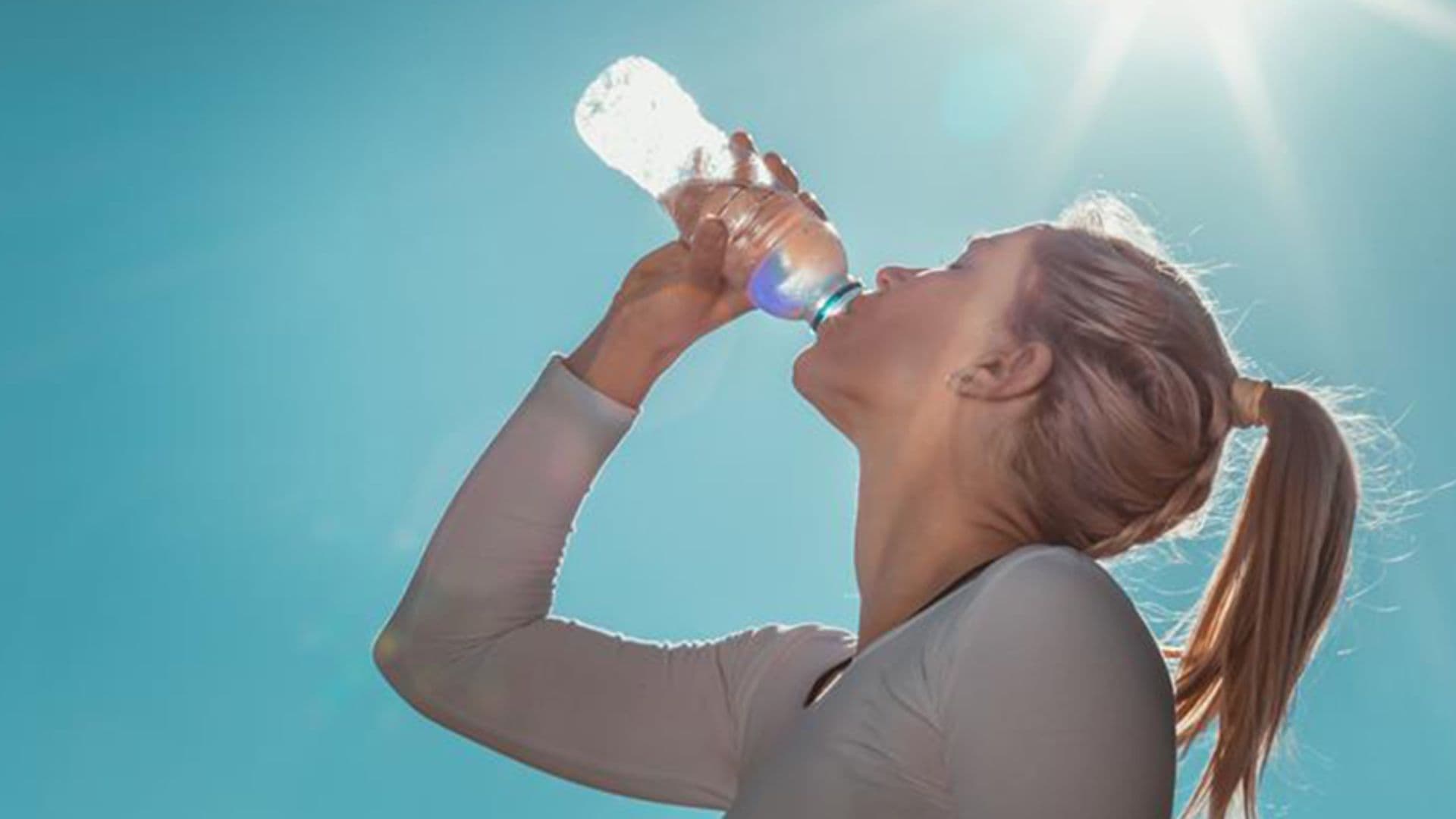 Health Tips: తక్కువ నీరు తాగితే బరువు పెరుగుతారా? అసలు సంగతి తెలిస్తే షాక్ అవుతారు..!!