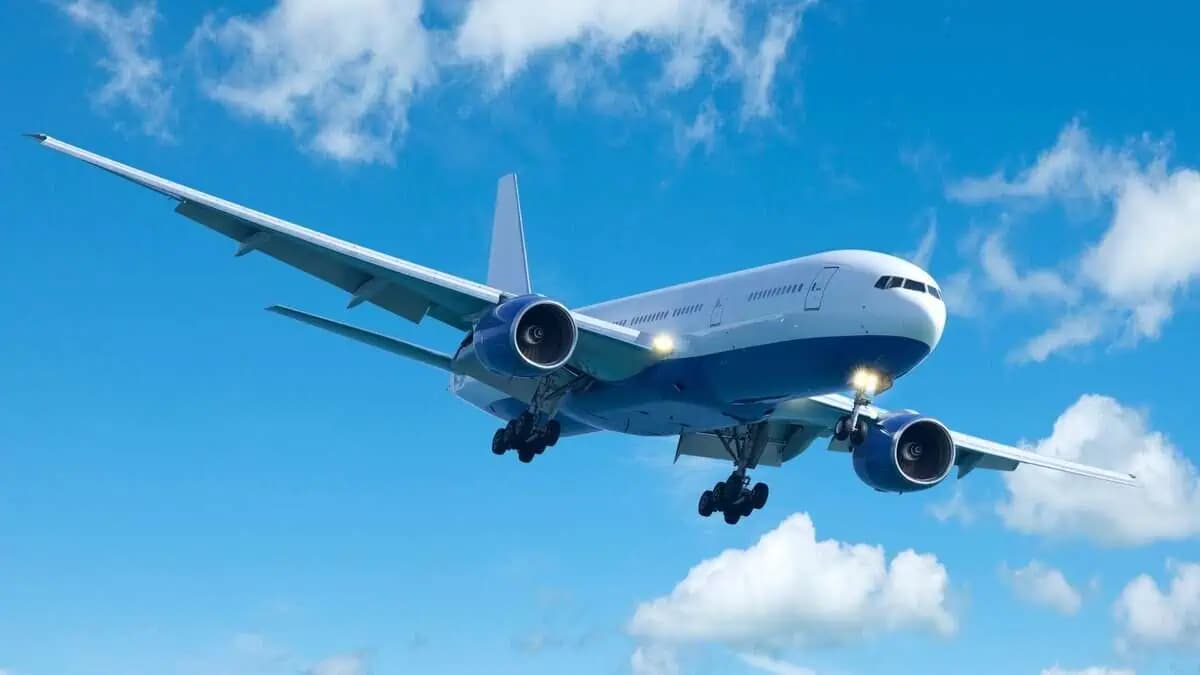 Delhi Airport update: ఢిల్లీలో దట్టమైన పొగమంచు.. పలు విమానాలు రద్దు