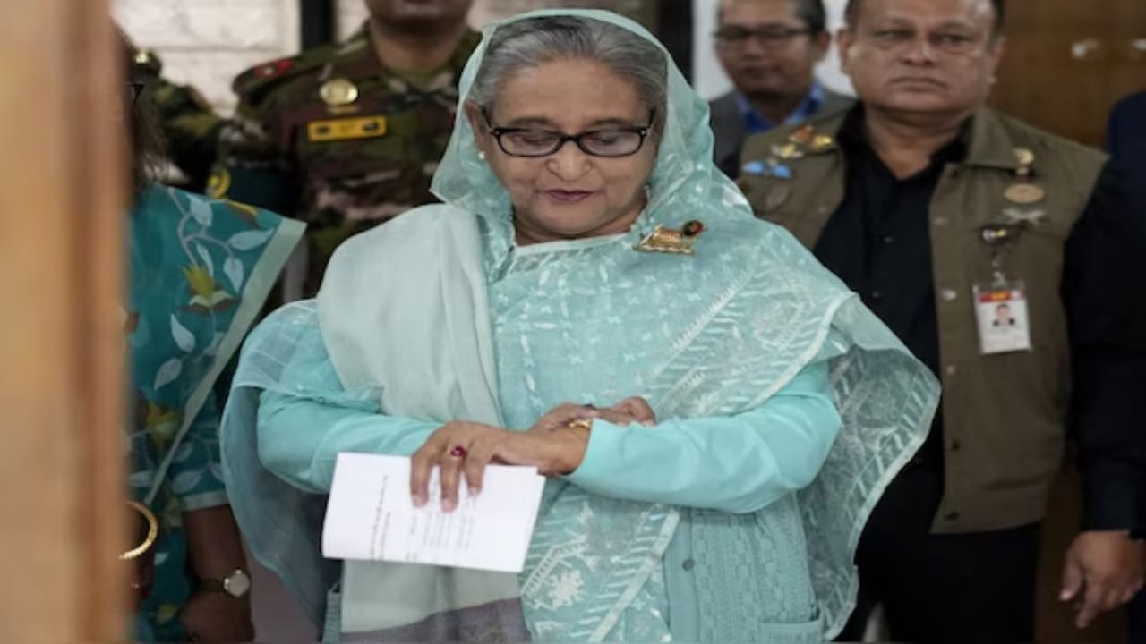 Sheikh Hasina: షేక్ హసీనాకు ఆరునెలల జైలు శిక్ష